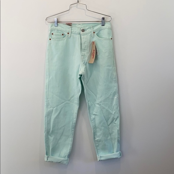 NEW Levi’s Women’s High Rise Cropped Jeans - Picture 9 of 9